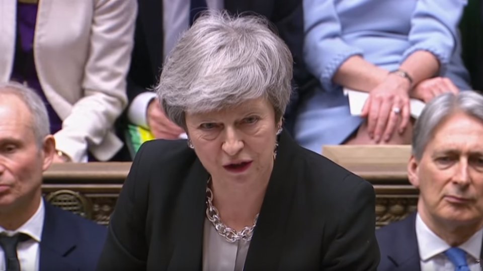 Mayová Theresa parlament foto youtube